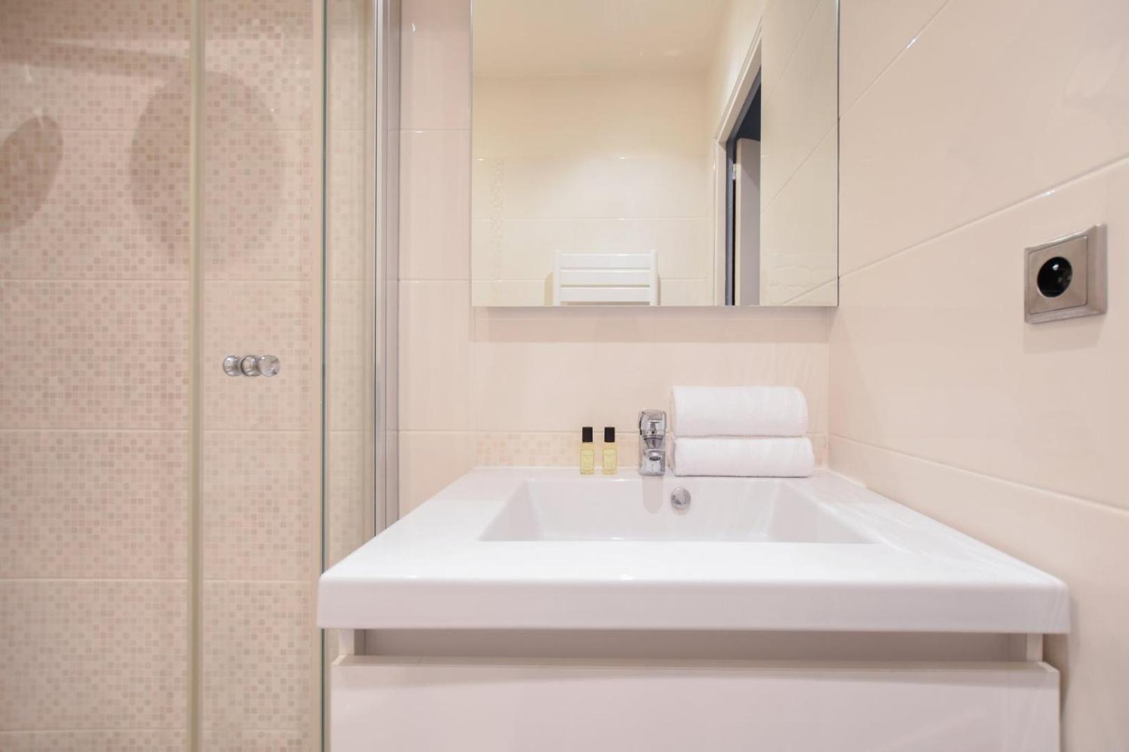 Guestready - Fantastic Apt In Epinettes For 4! パリ エクステリア 写真